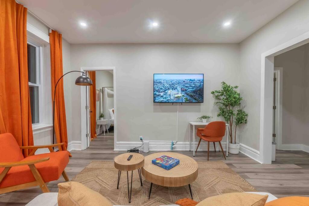 Pumpkin Premise By Airport, 5 Beds, Sleeps 8, Book 7 Days, Get 20 Percent Off Apartment นูวาร์ก ภายนอก รูปภาพ