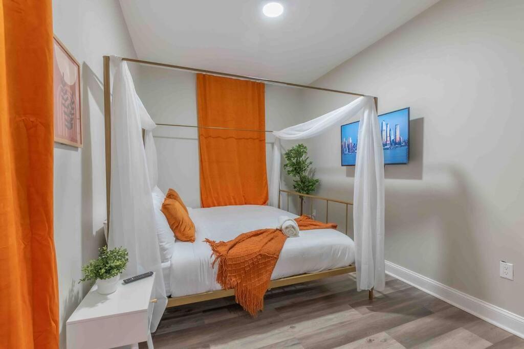 Pumpkin Premise By Airport, 5 Beds, Sleeps 8, Book 7 Days, Get 20 Percent Off Apartment นูวาร์ก ภายนอก รูปภาพ